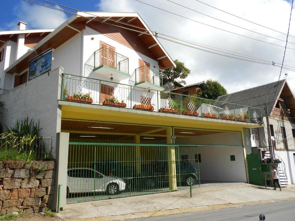 Pousada Monte Suico Campos do Jordão Exteriör bild