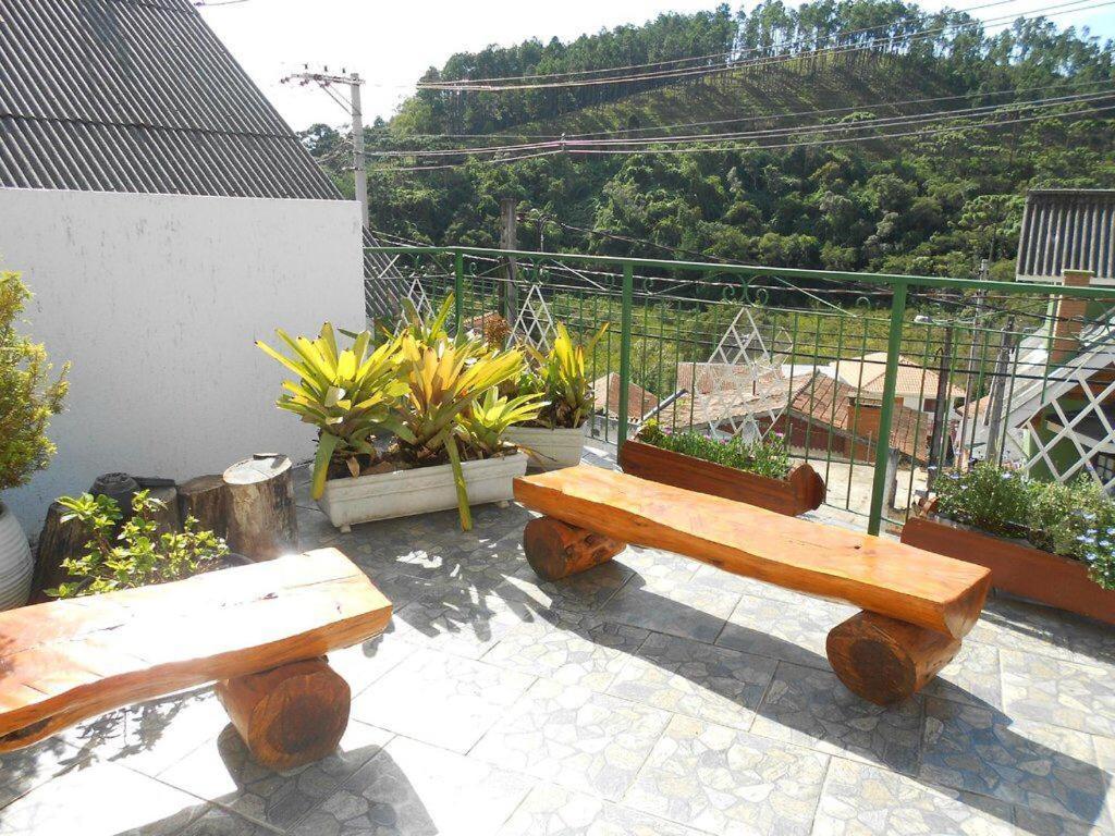 Pousada Monte Suico Campos do Jordão Exteriör bild